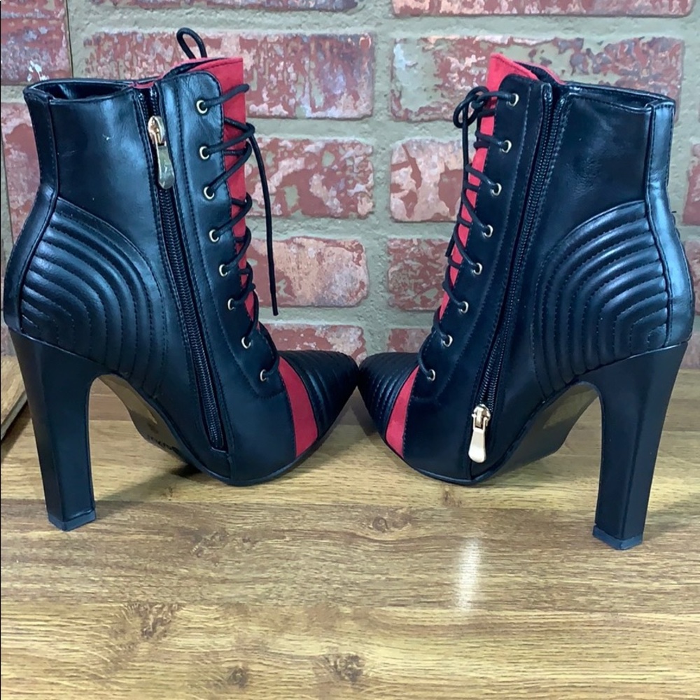 Red stylish Bootie - Picture 4 of 4